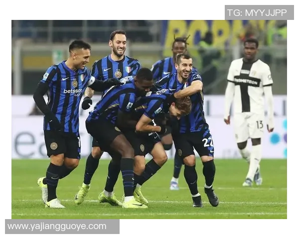 国际米兰前锋马丁内斯宣布留队，转会巴塞罗那传闻画上句号，未来仍为意甲立足