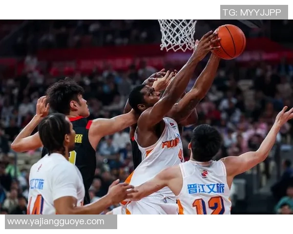 新疆飞虎签下外援马库斯-佩弗利，加强内线实力