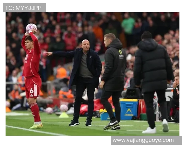 英超联赛即将迎来新一轮比赛，利物浦vs曼联力争先锋角逐英超榜首位置