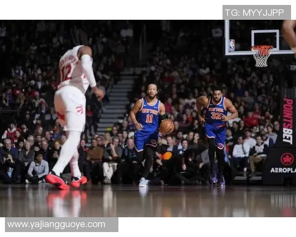 魔术大胜尼克斯，福尼埃表现抢眼掌控比赛